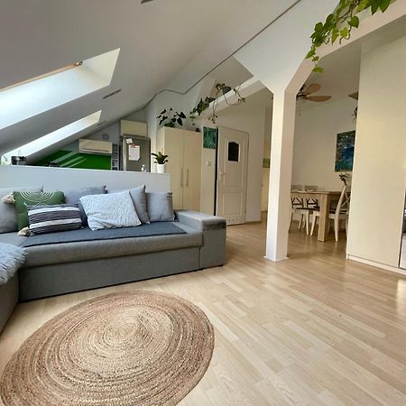 Loft Art Apartment Гдиня Екстериор снимка